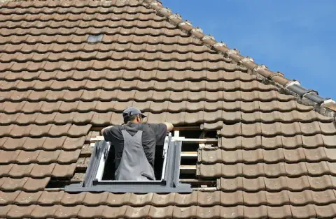 Pose de velux - Lalouvesc